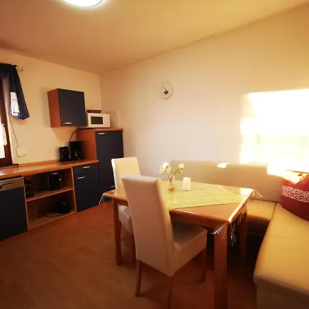 Haus Emma Ug